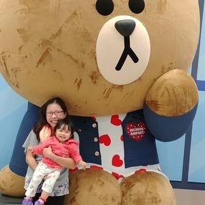 Meet your Posher, Candice